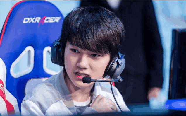 Ara和Grubinho讨论了晋级Champions和团队动态